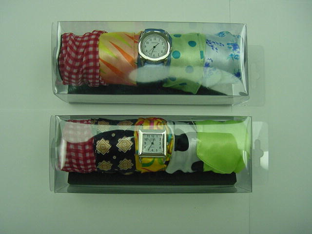 10 Scarf Watch Set-17" scarves