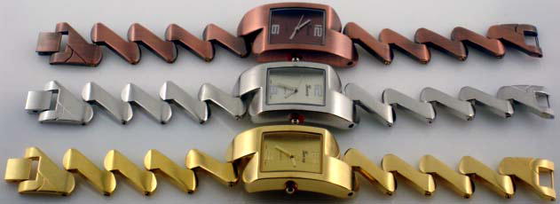 6 Unisex metal bracelet watches